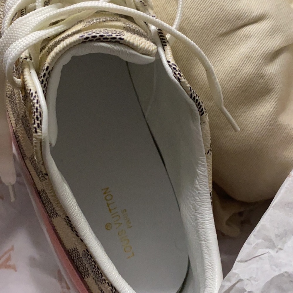 LV sneakers sz 41 - Picture 2 of 6